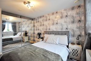 Photo 16- click for photo gallery